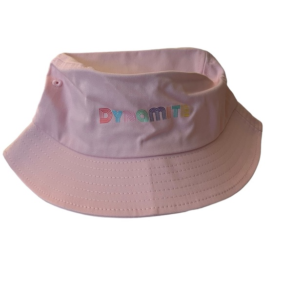 Woman’s Light Pink “Dynamite” Bucket Hat - New - Picture 1 of 5